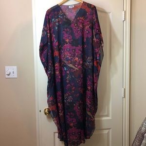 CARA NEW YORK Long Kaftan sheet dress floral print